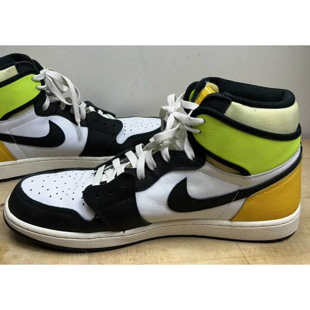 Size 14 -‎ Jordan 1 Retro High OG Volt